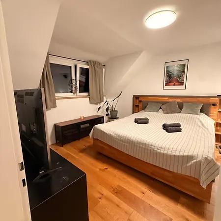 Gemuetliche Doppelhaushaelfte Mit Garten Und Sauna Appartement