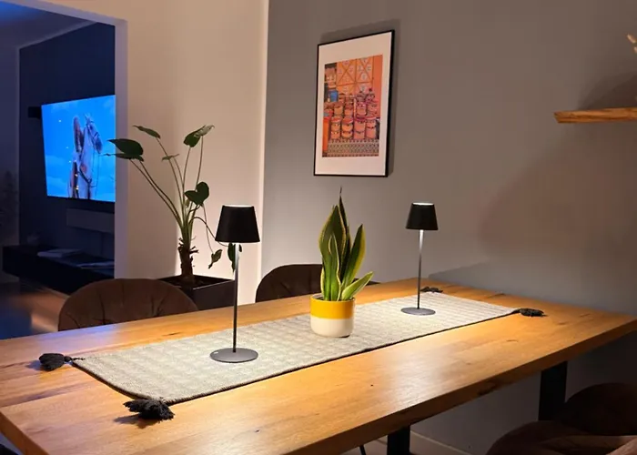 Gemuetliche Doppelhaushaelfte Mit Garten Und Sauna Appartement *