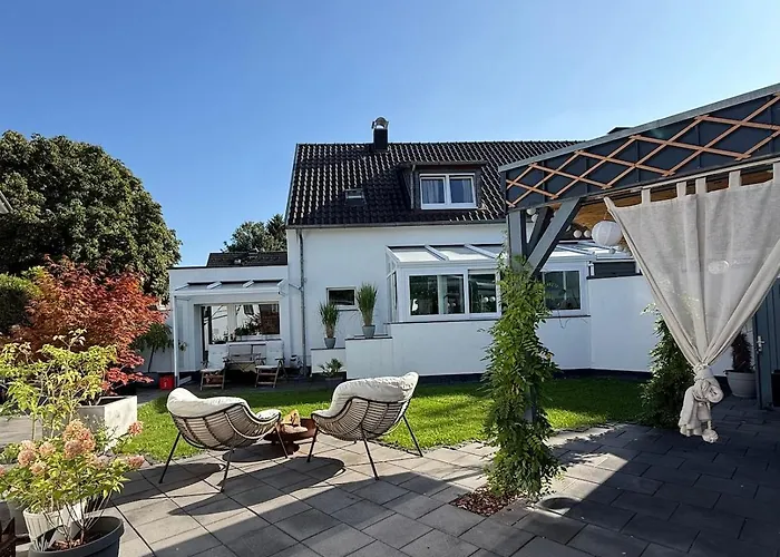 Appartement Gemuetliche Doppelhaushaelfte Mit Garten Und Sauna